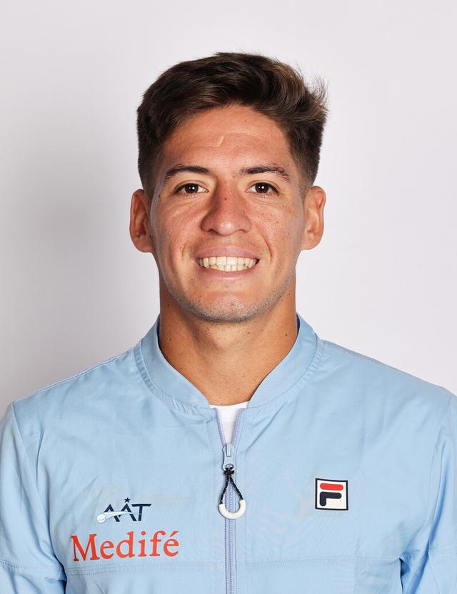 Headshot of Sebastian Baez