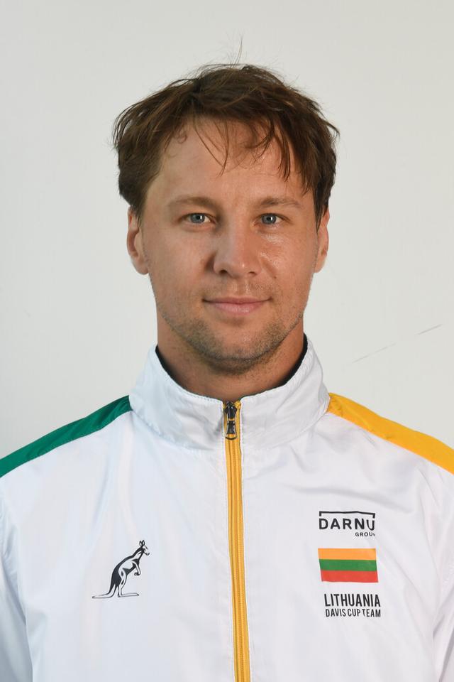 Headshot of Ricardas Berankis