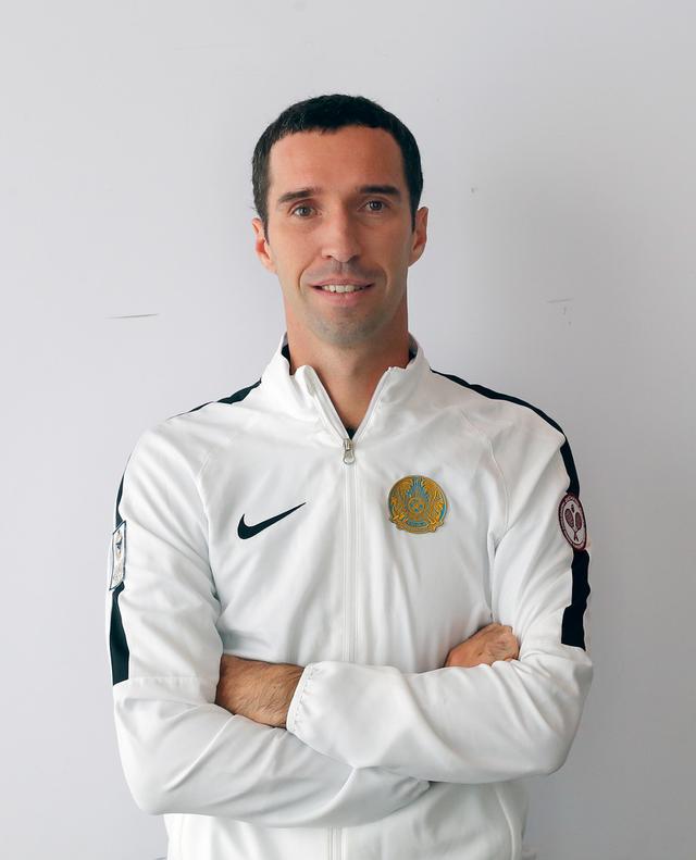 Headshot of Mikhail Kukushkin