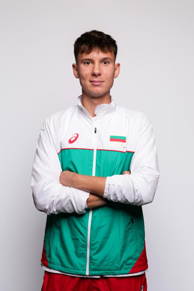 Headshot of Iliyan Radulov