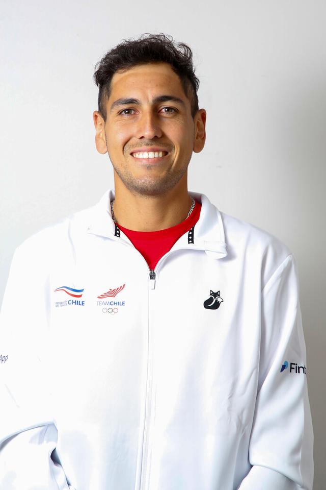 Headshot of Alejandro Tabilo
