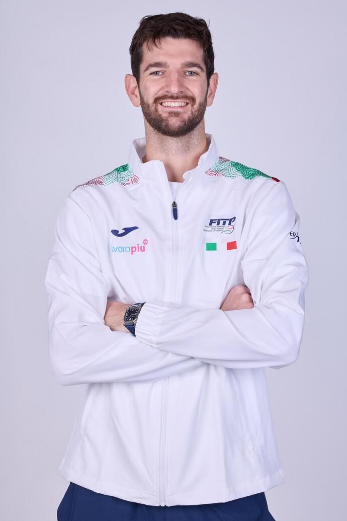 Headshot of Andrea Vavassori