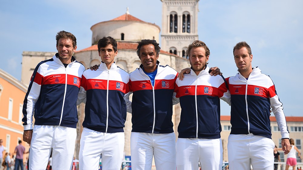 Francouzský tým; © Corinne Dubreuil, www.daviscup.com